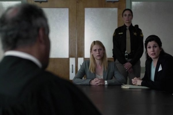 Titulky k Homeland S03E04 - Game On