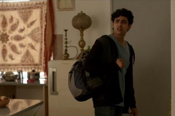 Titulky k Homeland S04E06 - From A to B and Back Again