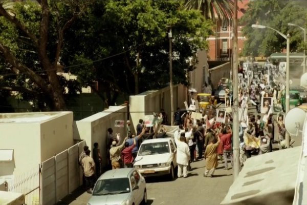 Titulky k Homeland S04E11 - Krieg Nicht Lieb