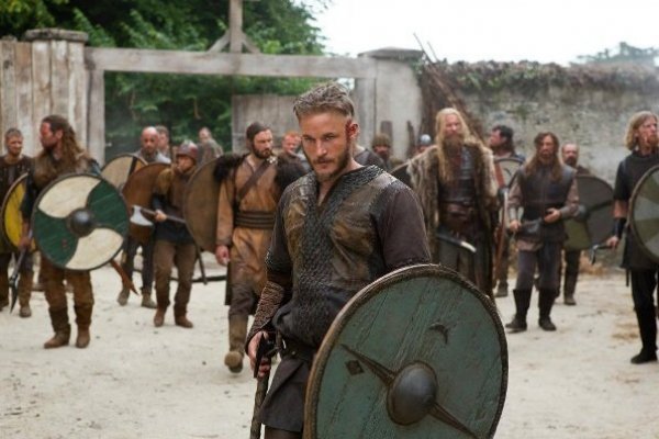 Titulky k Vikings S01E02 - Wrath of the Northmen
