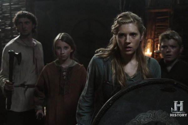 Titulky k Vikings S01E05 - Raid