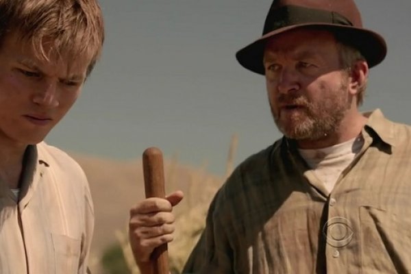 Titulky k Vegas S01E07 - Bad Seeds