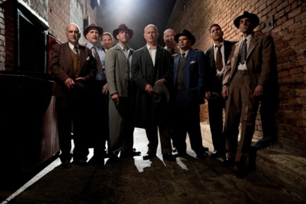 Titulky k Mob City S01E06 - Stay Down