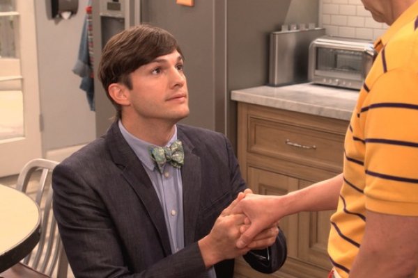 Titulky k Two and a Half Men S12E01 - The Ol' Mexican Spinach