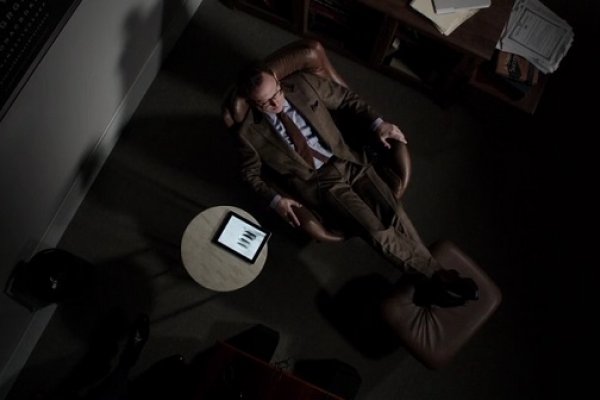 Titulky k Person of Interest S03E07 - The Perfect Mark