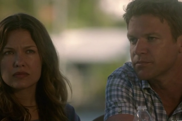 Titulky k The Glades S04E09 - Fast Ball