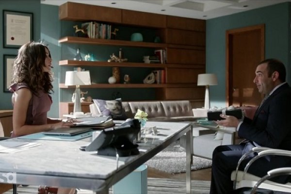 Titulky k Suits S03E13 - Moot Point