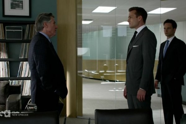 Titulky k Suits S04E12 - Respect