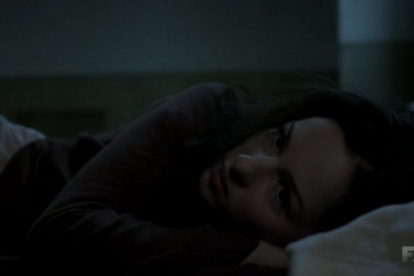 Titulky k The Americans S03E02 - Baggage