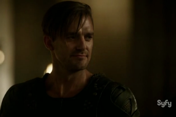 Titulky k Dominion S02E01 - Heirs of Salvation