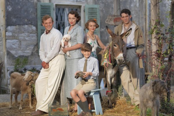 Titulky k The Durrells S01E04 - Episode 4