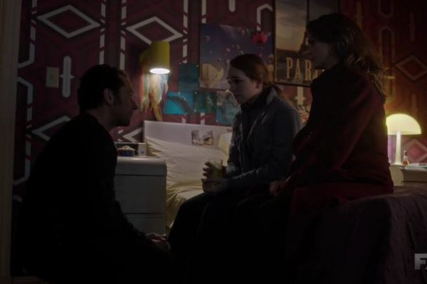 Titulky k The Americans S04E12 - A Roy Rogers in Franconia