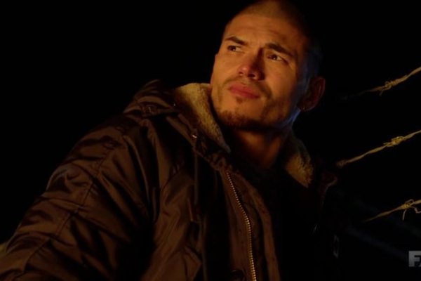 Titulky k The Strain S03E09 - Do Or Die