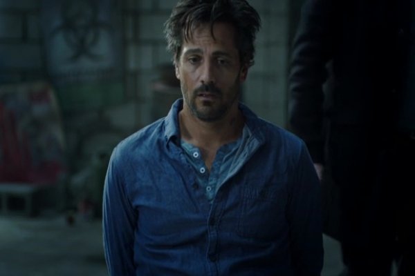 Titulky k Hooten & The Lady S01E06 - Moscow