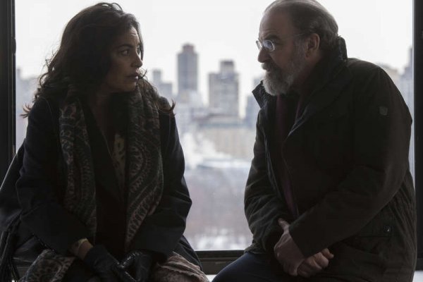 Titulky k Homeland S06E10 - The Flag House