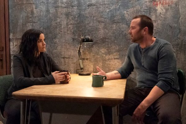 Titulky k Blindspot S05E03 - Existential Ennui