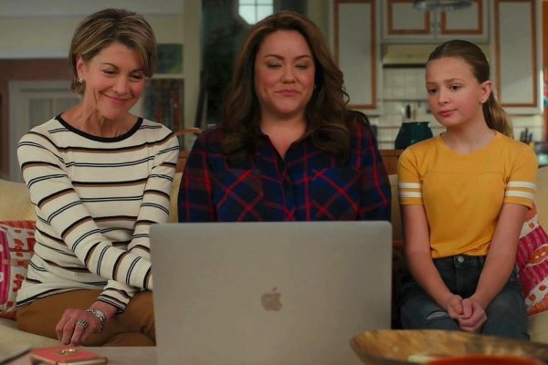 Titulky k American Housewife S05E10 - Getting Frank with the Ottos