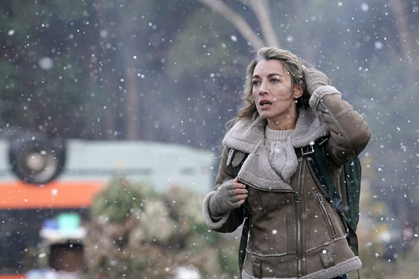 Titulky k La Brea S01E07 - The Storm