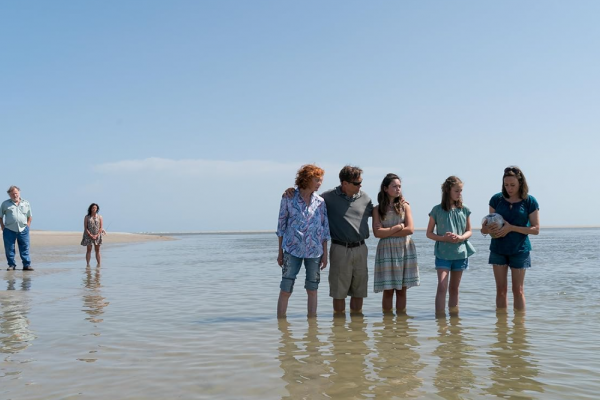 Titulky k The Girl from Plainville S01E01 - Star-Crossed Lovers and Things Like That