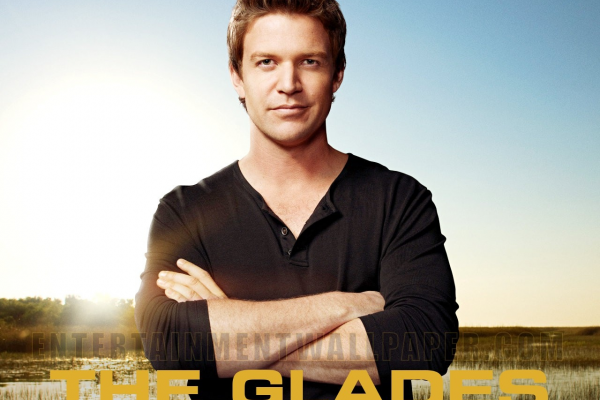 Titulky k The Glades S02E02 - Old Ghosts